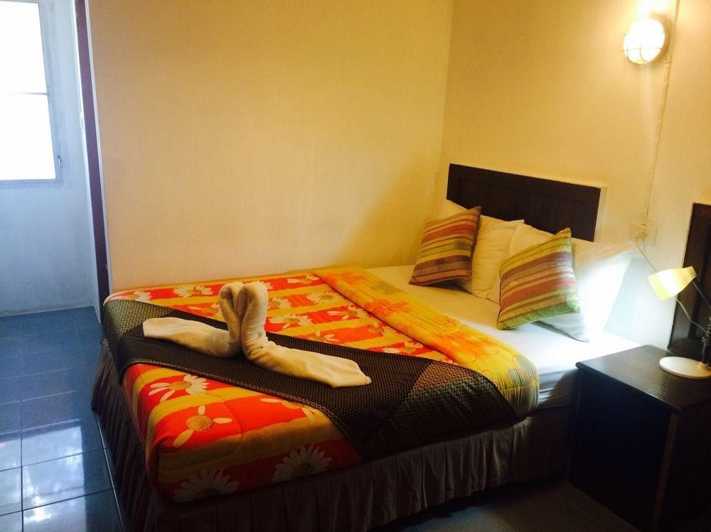 Rooms@Krabi Guesthouse ภายนอก รูปภาพ