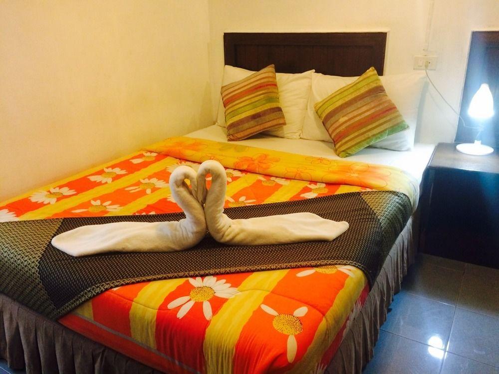 Rooms@Krabi Guesthouse ภายนอก รูปภาพ