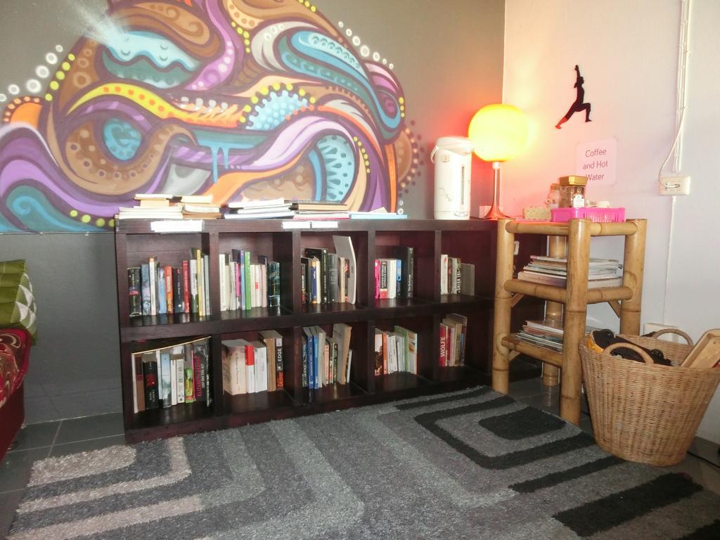 Rooms@Krabi Guesthouse ภายนอก รูปภาพ