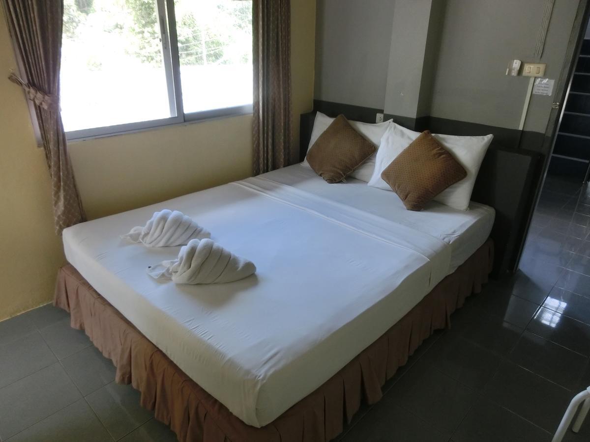 Rooms@Krabi Guesthouse ภายนอก รูปภาพ