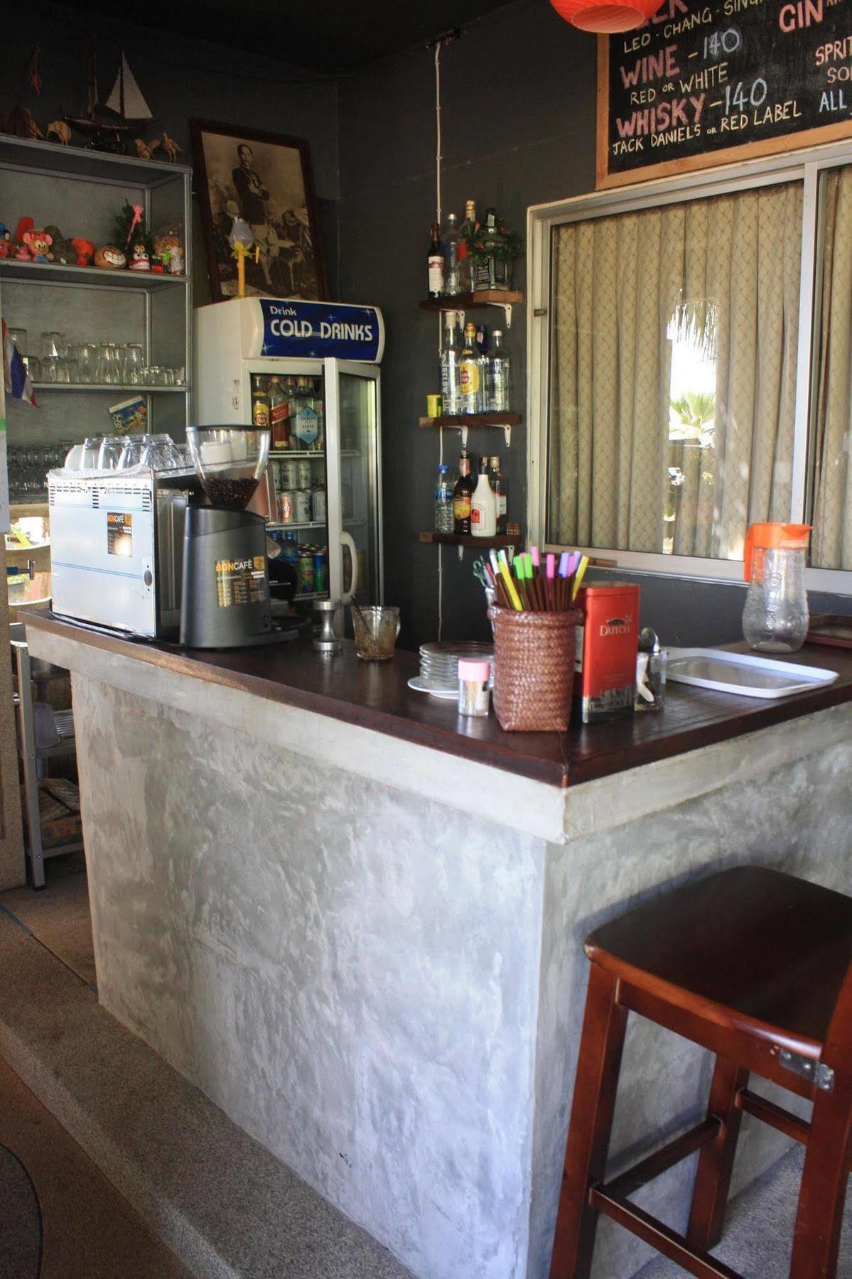 Rooms@Krabi Guesthouse ภายนอก รูปภาพ